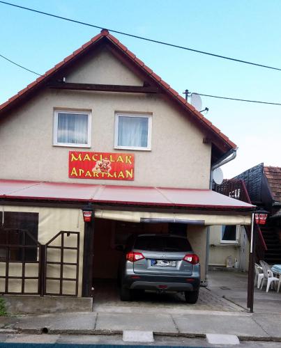  Maci-Lak Apartman in Balatonboglár