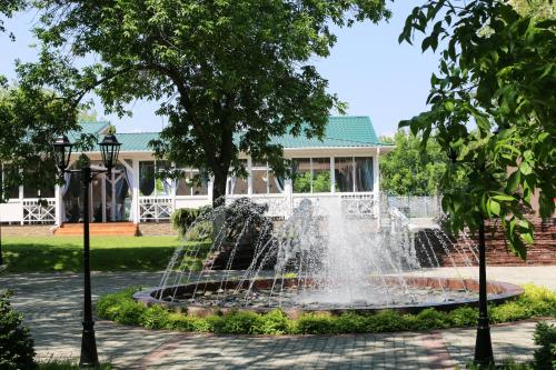 Green Hall Hotel - image 4