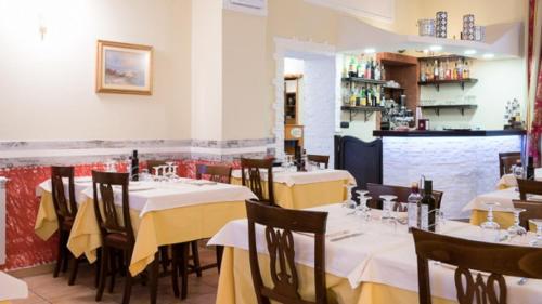 Hotel Sicilia - Milan