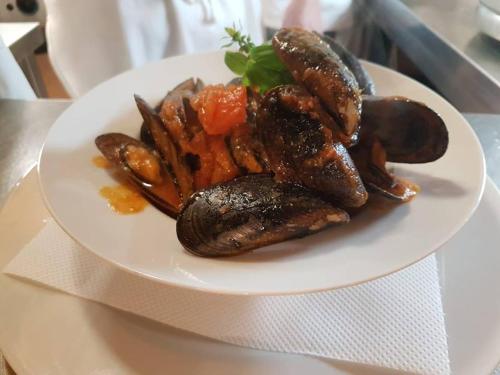 Hotel Sicilia - image 10