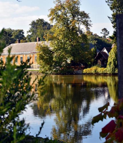  Paplak Vendégház az Arborétum mellett, Pension in Zirc bei Tés