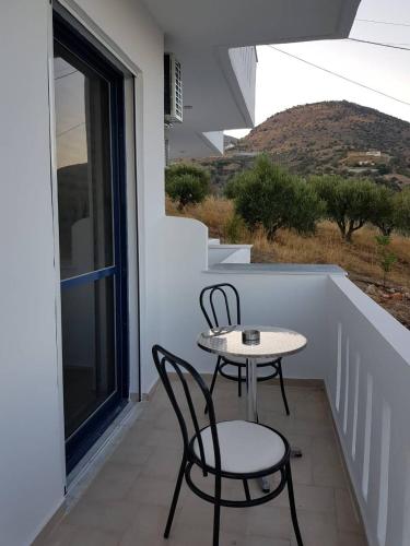 Balcony/terrace, Creta Star Apartments in Lampi