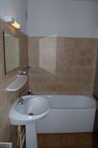 Studio with Balcony and Garden View (2 Adults)