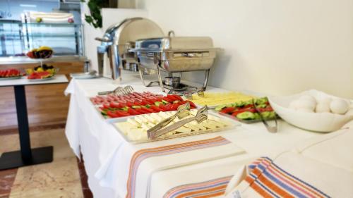 Mervin Hotel - image 12