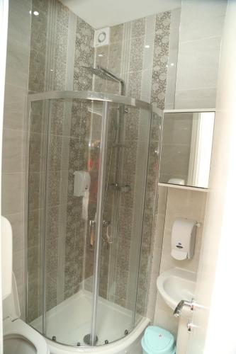 Birmingham Central Station Apartment (Flat 1) - image 7