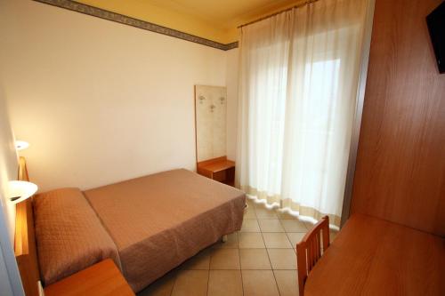 Hotel Boom - image 2