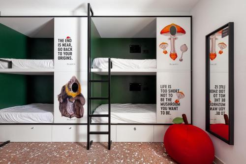 2060 The Newton Hostel - image 10