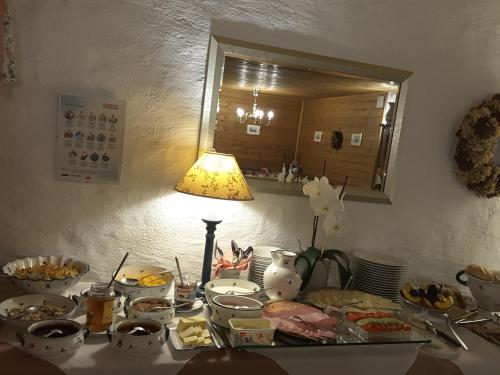 Single Room image 8