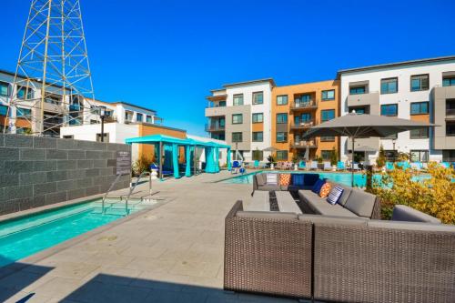 Global Luxury Suites in Menlo Park - image 2