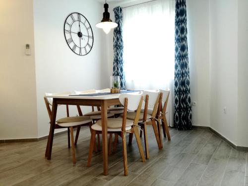Maiv Residence - Family & Seaside Suites, Rogoznica (photo 9)