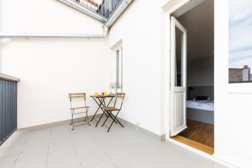 Prague Days - Sunny Riverside Apartments with Terraces, Praha (fotografie 10)