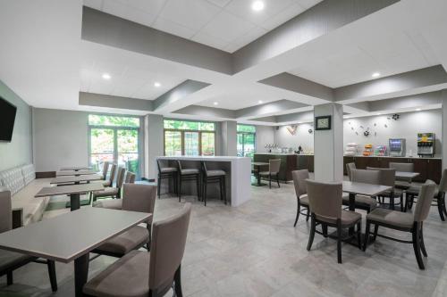 Wingate by Wyndham Charlotte Airport in Charlotte, USA