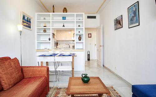 San Jacinto Triana Suite by Valcambre, Sevilla (Foto 4)