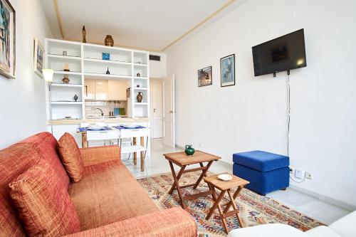 San Jacinto Triana Suite by Valcambre, Sevilla