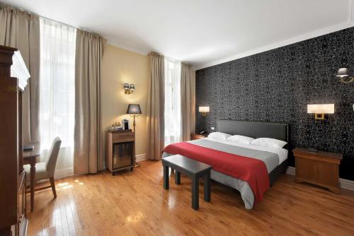 Hotel Bonaparte, Montreal