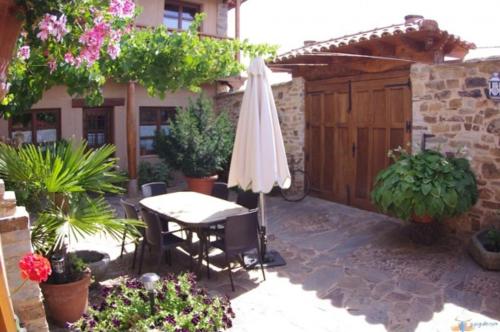 . Hotel Rural La Veleta