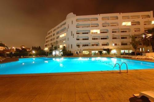 Apartamentos Turisticos Silchoro - image 7