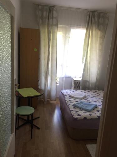  Cathy's Apartment in Siófok