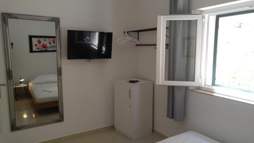 privat room with privat bathroom David
