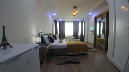 Superior Double or Twin Room with Sea View