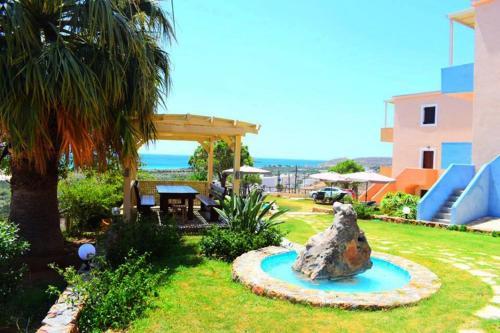 Garden, Asteras Apartments in Lefki