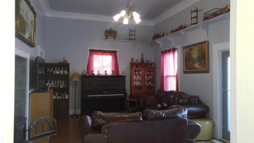 66 Montague House in Digby (NS)