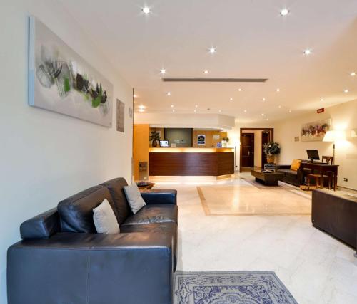 Előcsarnok, Suites & Residence Hotel in Pozzuoli