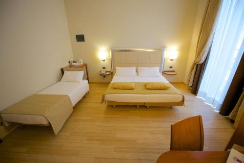 Best Western Crystal Palace Hotel - image 3