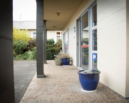 Entrance, Alpine Motel in Oamaru