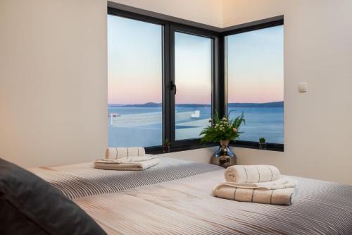 Luxury Villa White Pearl with Pool - main image