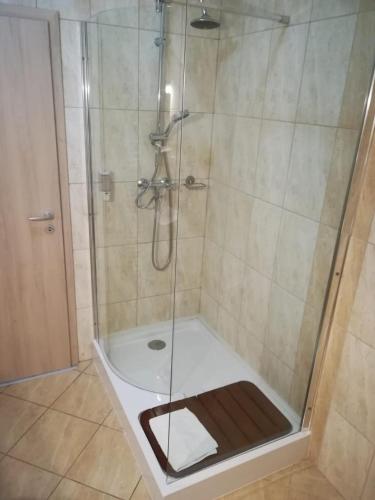 Hotel Dennis - image 7