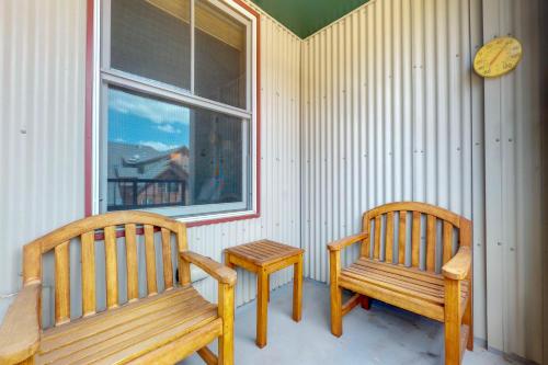 Condominiums in Keystone - image 2