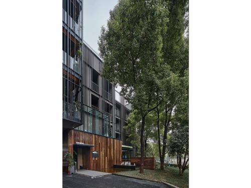 153724953 EBO Hotel Hangzhou Wulin - 5 mins drive to the West Lake