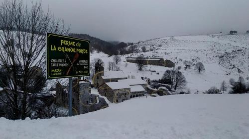 Ferme de la Grande Porte chambre d'hôte Saint-Cirgues-en-Montagne