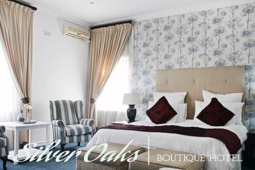 Silver Oaks Boutique Hotel - Photo 2