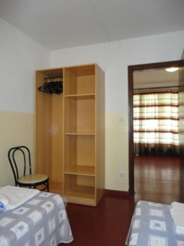 Lamoga Ona - image 13