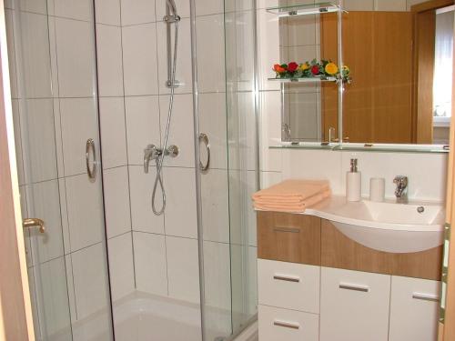 Hotel Garni Thule - image 5