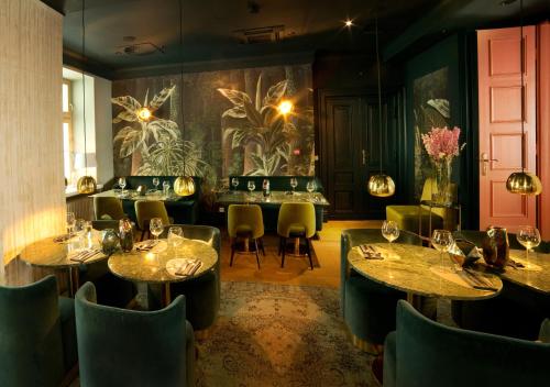 H15 Boutique Hotel - image 3