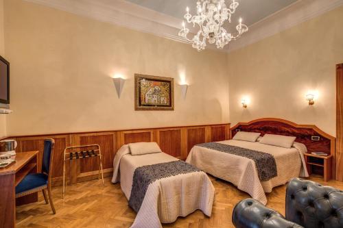 Relais Conte Di Cavour De Luxe, Řím (fotografie 4)