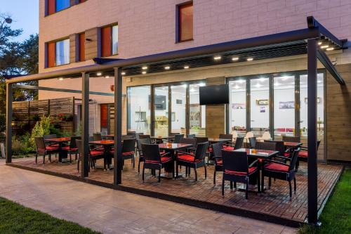 Tomis Garden Aparthotel