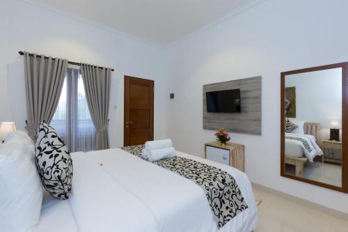 Deluxe Double Room image 5