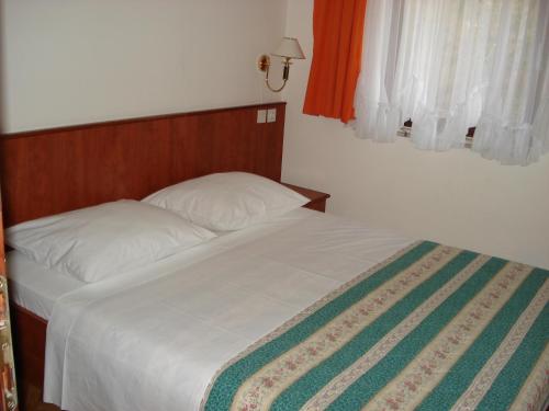 Apartments Mladina – Mimice, MD