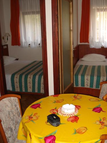 Apartments Mladina – Mimice, MD