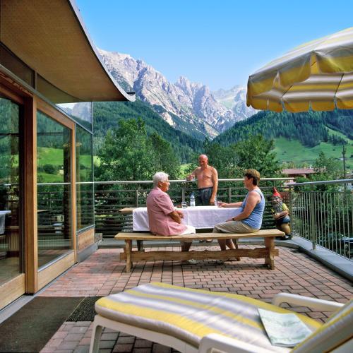 Kilátás, Pension Tina in Neder