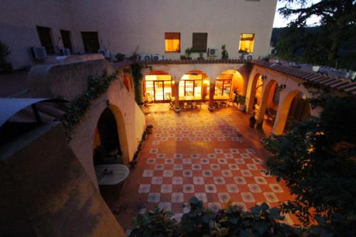 Restorāns, Santa Ana B&B in Darnius