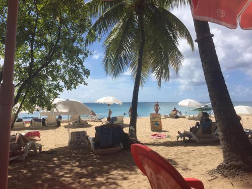 Au Petit Paradis in Сент-Анна