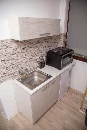Apartments Cvetkovic Relax - image 4