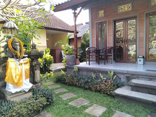 Pondok Indah Homestay Bali