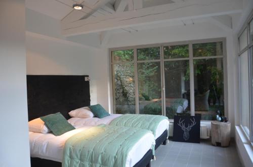 Studio with Garden View