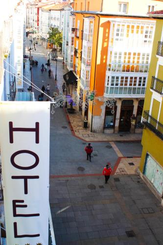 Hotel Alda Entrearcos - image 3